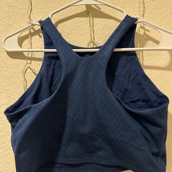 Athleta workout tank - Picture 2 of 3